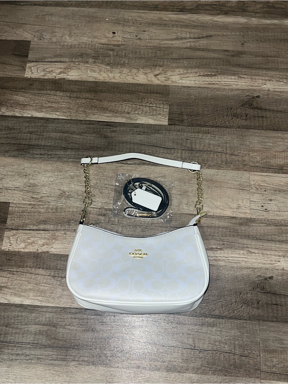 Coach White Signature Canvas Teri Shoulder Bag NWOT + Straps & Dust Bag